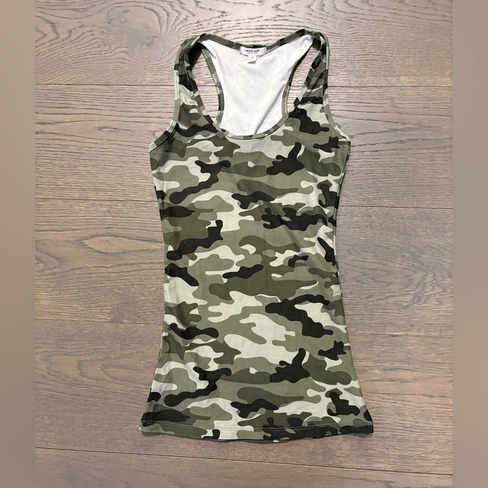 Ardene camo style ladies tank top sz XS brand new